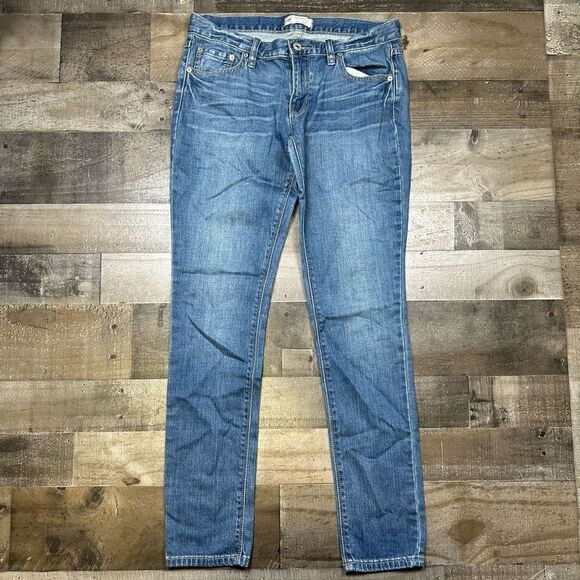 Free People Women’s Size 27 Midrise Jeans Medium Wash Skinny Stretch Denim - Picture 1 of 10